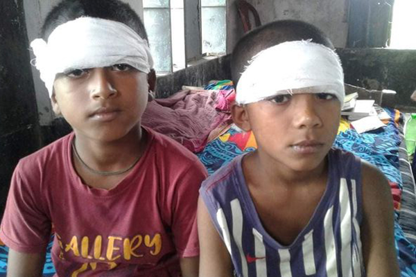 ফরিদপুরে দুই মাদ্রাসা ছাত্রের মাথা ফাটালেন শিক্ষক