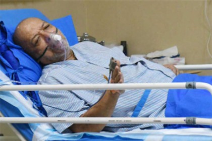 গলায় সংক্রমণ ধরা পড়েছে কবীর সুমনের, চলছে অক্সিজেন