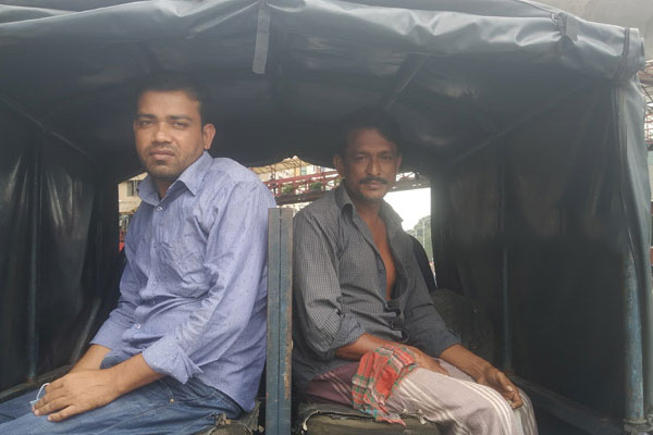 রাজধানীতে লকডাউন দেখতে বের হয়ে আটক শতাধিক