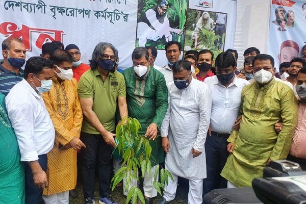 যুবলীগের নেতৃত্বে দেশে প্রায় তিন লাখ বৃক্ষরোপণ