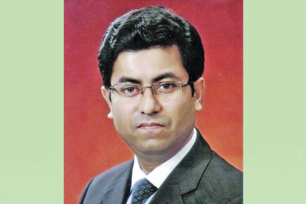 সাঈদ খোকনকে নিয়ে কথা বলবেন না তাপস