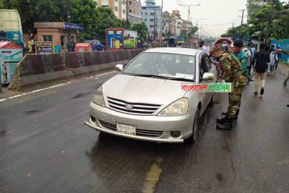 দেশব্যাপী ‘কঠোর লকডাউন’ : মাঠে নিরাপত্তাবাহিনীর অবস্থান