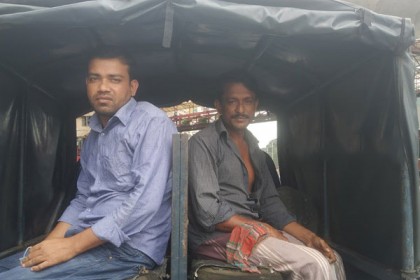 রাজধানীতে লকডাউন দেখতে বের হয়ে আটক শতাধিক