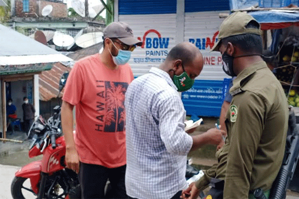 কলাপাড়া ১৩ জনকে জরিমানা
