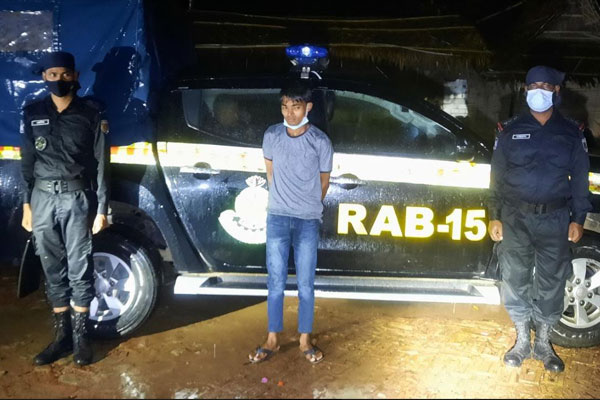 উখিয়ায় ২০ হাজার ইয়াবাসহ একজন গ্রেফতার 

