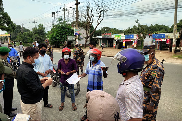দিনাজপুরে লকডাউন অমান্যকারীদের জরিমানা