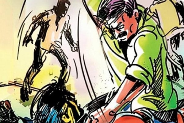 রাজধানীতে বুদ্ধি প্রতিবন্ধী যুবককে বেধড়ক মারধর দুই ছাত্রলীগ নেতার