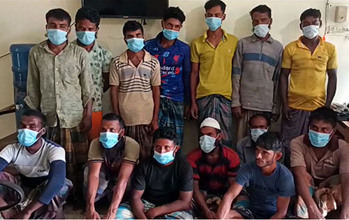 কলাপাড়ায় ৭টি ট্রলার ও ৩ লাখ মিটার জালসহ ৩৪ জেলে আটক