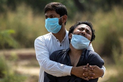 বিশ্বে করোনায় আরও ৬ হাজার ৯৮০ মানুষের মৃত্যু

