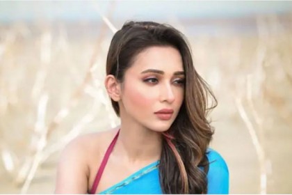 পরপর প্রিয়জনের চিরবিদায়, কঠিন সময়ে হাল ছাড়েননি মিমি

