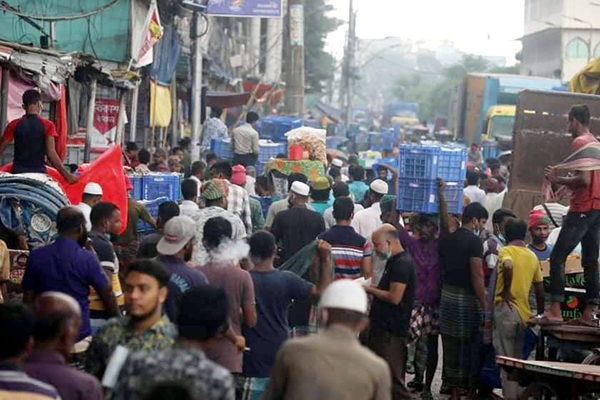 লকডাউনের পঞ্চম দিনে চলাচল বেড়েছে সড়কে