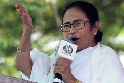 সেপ্টেম্বরে ফের প্রার্থী হচ্ছেন মমতা ব্যানার্জি!
