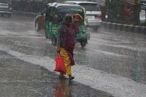 আগামী সোমবার থেকে বাড়তে পারে বৃষ্টি