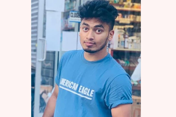 নিউইয়র্কে খাবার ডেলিভারির সময় বেপরোয়া গাড়ির চাপায় বাংলাদেশি নিহত

