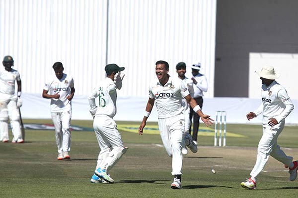 মাহমুদুল্লাহর বিদায়ী টেস্টে বাংলাদেশের বড় জয়