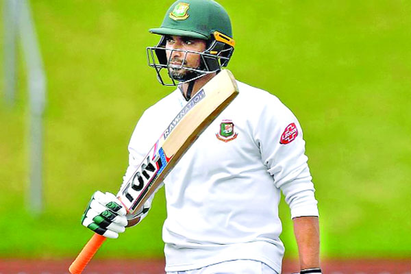 নিজের শেষ টেস্টে মাহমুদুল্লাহই সেরা
