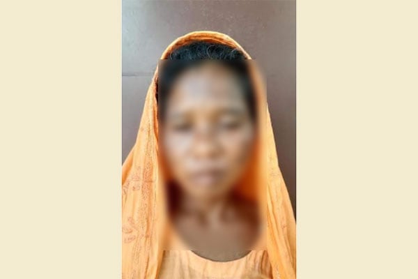 পদ্মা সেতু এলাকা থেকে ভারতীয় নারী গ্রেফতার