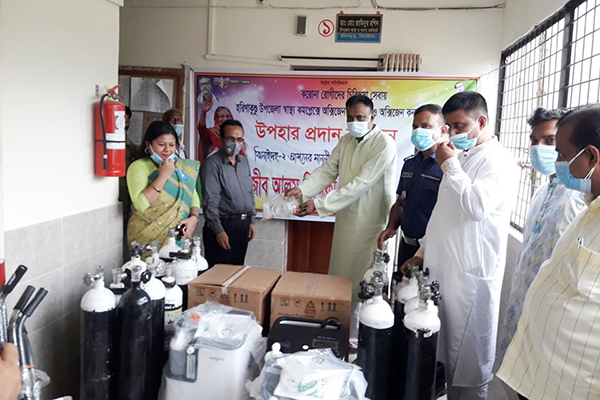 করোনা রোগীর চিকিৎসায় স্বাস্থ্য কমপ্লেক্সে হাইফ্লো ন্যাজাল ক্যানোলা প্রদান
