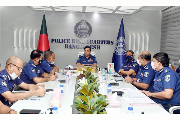 ঈদ উদযাপন নির্বিঘ্ন করতে পুলিশ কর্মকর্তাদের নির্দেশ আইজিপি’র

