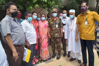 ডিএনসিসিতে মোবাইল কোর্টে ১৪ মামলা, জরিমানা আদায়


