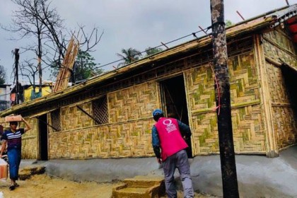 রোহিঙ্গাদের পুড়ে যাওয়া ৫৩৭ ঘর পুনর্নির্মাণ করছে কাতার চ্যারিটি

