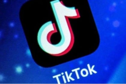 টিকটকের নাচ শেখানোর কথা বলে শিশুকে বলাৎকার

