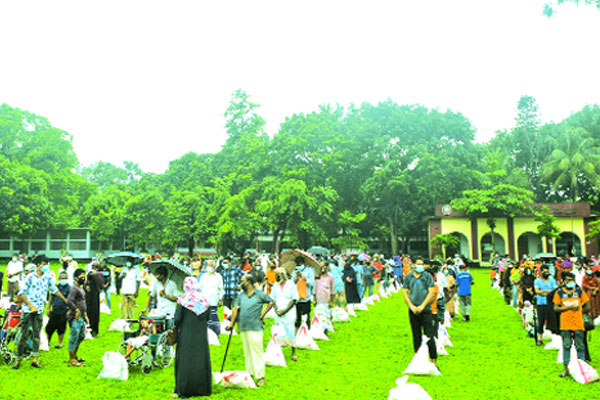 ঈদের আগে হামার খুব উপকার হইল বাহে