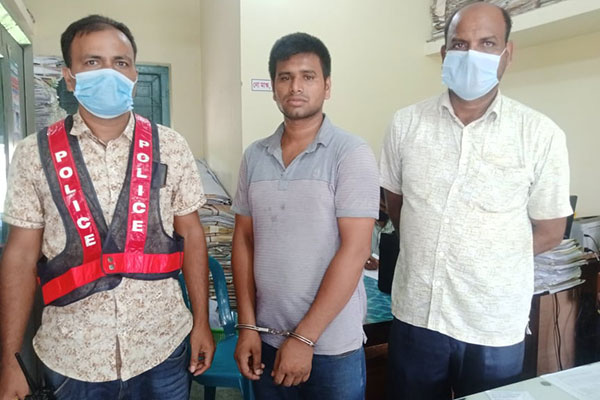 পাবনায় মরা গরুর মাংস বিক্রি করায় কসাইয়ের জেল