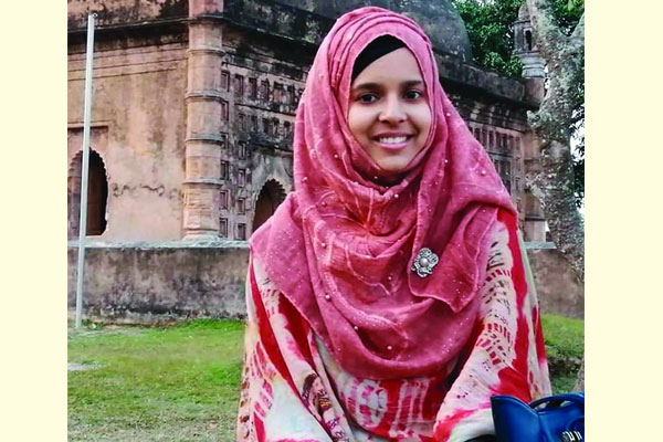 করোনাকালে সফল শাবিপ্রবির আন্নিকা