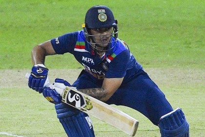ঘোষণা দিয়েই প্রথম বলে ছক্কা মেরেছেন ঈশান