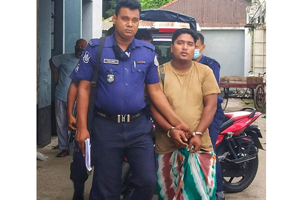 পিরোজপুরে মাদকসহ গ্রেফতার ‘কাউয়া রাজ’কে ২ দিনের রিমান্ড