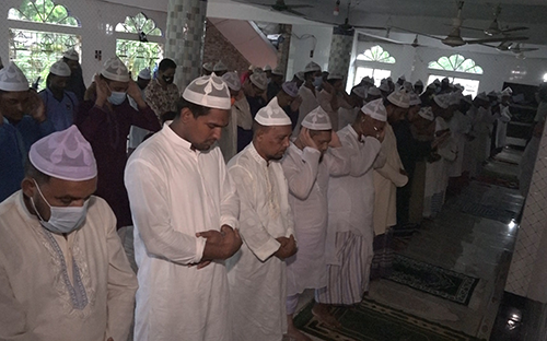 বরিশাল বিভাগের ৭৫টি মসজিদে ঈদ জামাত অনুষ্ঠিত
