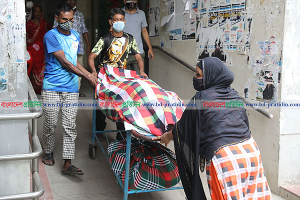 ২৬ জেলায় করোনা আক্রান্ত ও উপসর্গ নিয়ে মৃত্যু ১৬৪

