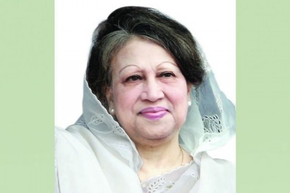 তিন গরু ও দুই খাসি কোরবানি দিয়েছেন খালেদা 