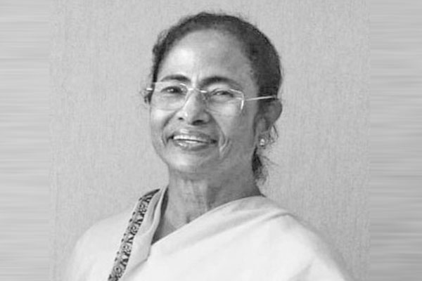 তৃণমূল সংসদীয় দলের চেয়ারপারসন মমতা
