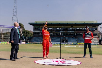 অঘোষিত ‘ফাইনালে’ ফিল্ডিংয়ে বাংলাদেশ

