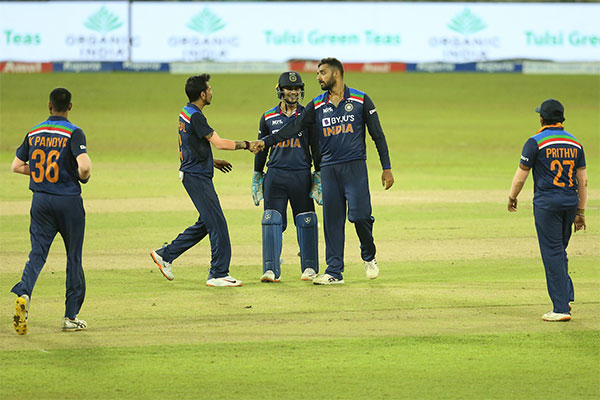 টি-টোয়েন্টিতেও ভারতের কাছে হার লঙ্কানদের