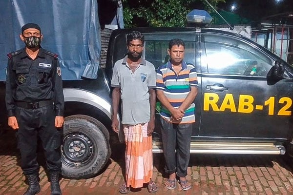 বগুড়ায় ২৬৮ বোতল স্পিরিটসহ গ্রেফতার দুই