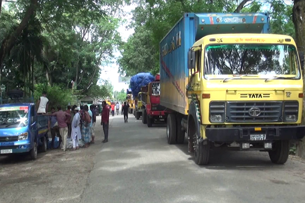 আখাউড়া স্থলবন্দরে আমদানি-রপ্তানী কার্যক্রম শুরু