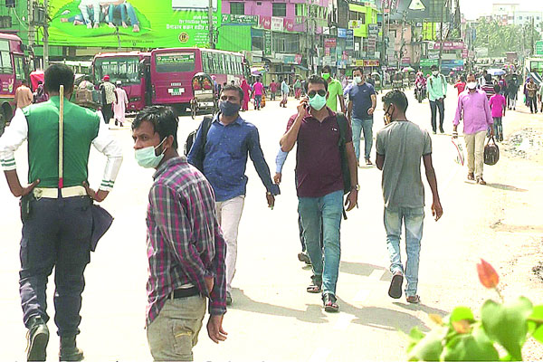 কঠোর লকডাউনের তৃতীয় দিনে বরিশাল নগরী