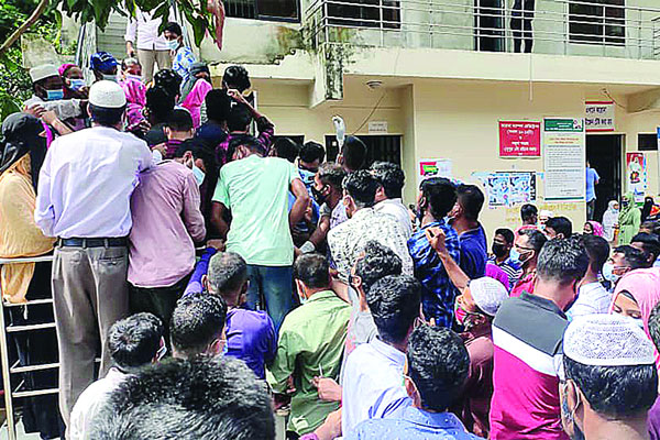টেস্টের জন্য হুড়োহুড়ি