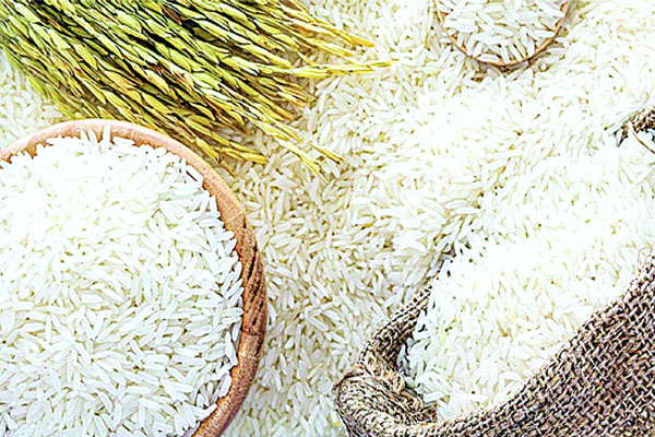 মজুদ বাড়লেও নিয়ন্ত্রণহীন চালের বাজার