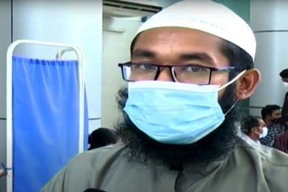খোঁজ মিলেছে টিকার তিন ডোজ নেওয়া দাবি করা সেই যুবকের