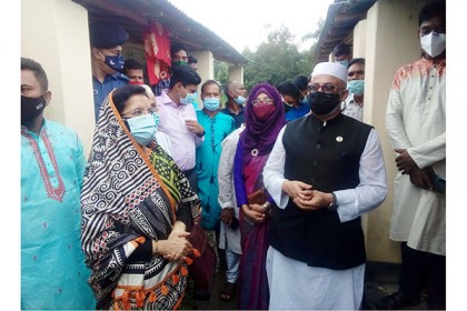 আশ্রয়হীনদের ঘর নির্মাণ করে দেওয়া নজিরবিহীন: তথ্য ও সম্প্রচার প্রতিমন্ত্রী 