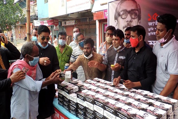 ঝিনাইদহে যুবলীগের মাসব্যাপী খাদ্য বিতরণ কর্মসূচি