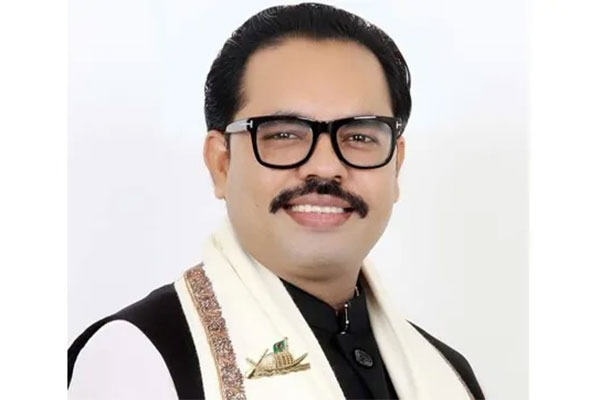 হেলেনা জাহাঙ্গীরের পর আরেক ভুঁইফোড় নেতা ‘দর্জি মনির’ আটক