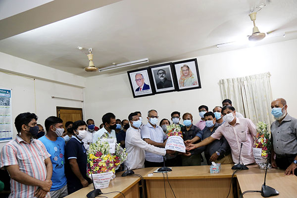 মাওলানা ভাসানী বিজ্ঞান ও প্রযুক্তি বিশ্ববিদ্যালয়ের 
কোষাধ্যক্ষের দায়িত্ব গ্রহণ