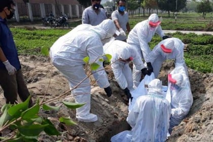 দেশে করোনায় প্রাণহানি ২১ হাজার ছাড়াল

