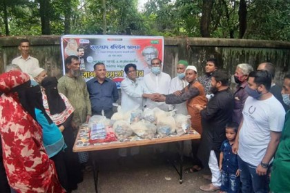 নেত্রীর নির্দেশ 'মানুষের পাশে দাঁড়াতে হবে' : যুবলীগ নেতা বদিউল আলম