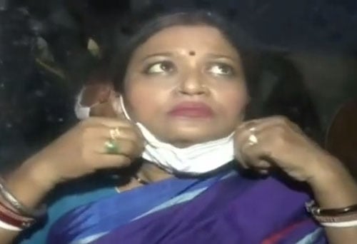 জিজ্ঞাসাবাদের পর ছেড়ে দেয়া হল চয়নিকাকে 